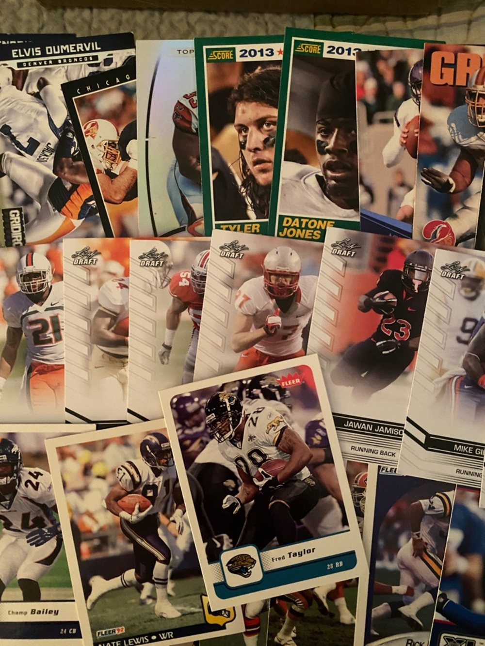 36 cards in lotVintage Football Trading Cards Lot - Multi Color 1991-2014
